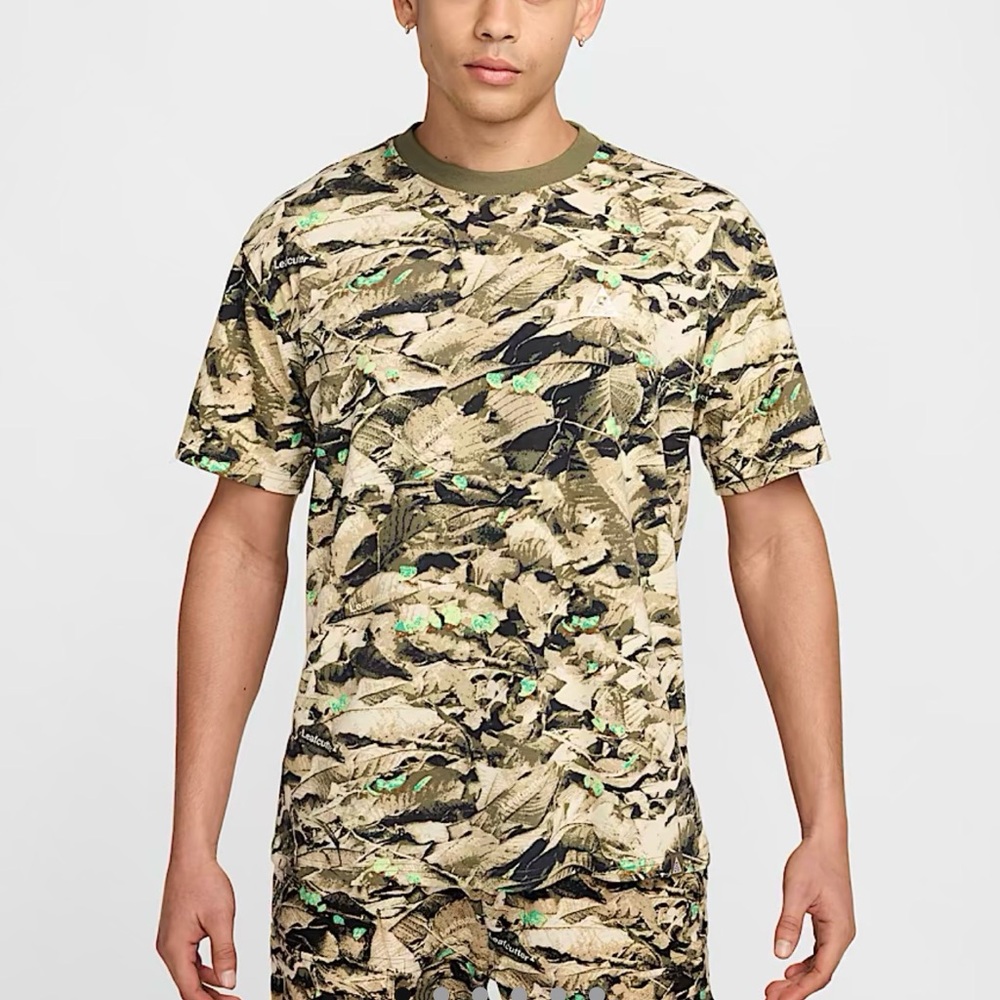 Nike ACG Dri-FIT Leafcutter T-Shirt size XL Loose Fit New Without tags
